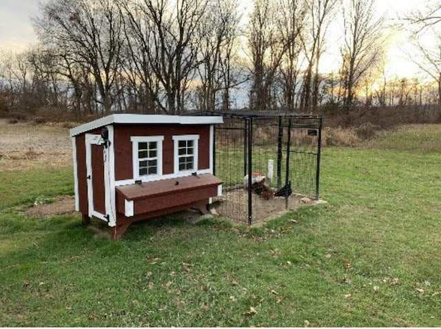 Large Chicken Coop - Up to 15 Chickens
