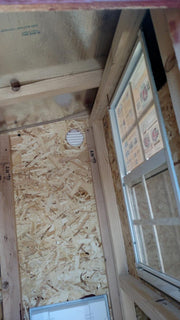 Small Chicken Coop - Up to 6 Chickens